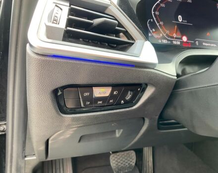 Черный БМВ 330, объемом двигателя 2 л и пробегом 46 тыс. км за 35999 $, фото 11 на Automoto.ua