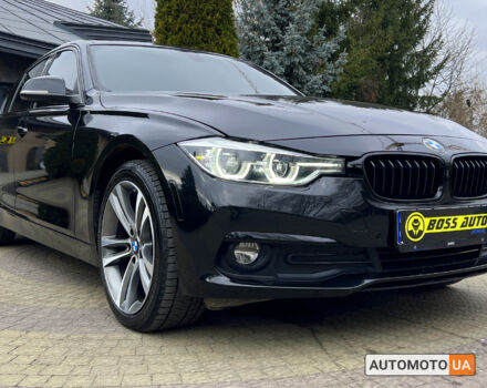 Черный БМВ 330, объемом двигателя 2 л и пробегом 125 тыс. км за 17700 $, фото 1 на Automoto.ua