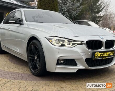 Серый БМВ 330, объемом двигателя 2 л и пробегом 170 тыс. км за 17450 $, фото 1 на Automoto.ua