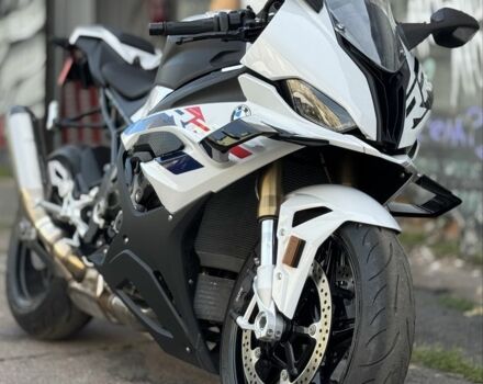 БМВ 3302, объемом двигателя 2.3 л и пробегом 0 тыс. км за 23500 $, фото 1 на Automoto.ua