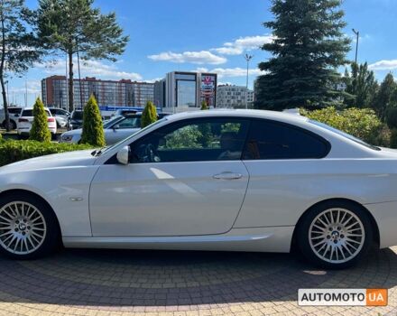 Білий БМВ 335, об'ємом двигуна 3 л та пробігом 192 тис. км за 11300 $, фото 3 на Automoto.ua