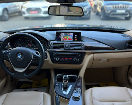 Серый БМВ 335, объемом двигателя 3 л и пробегом 145 тыс. км за 15800 $, фото 14 на Automoto.ua