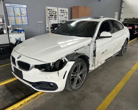 Белый БМВ 4 Серия, объемом двигателя 2 л и пробегом 200 тыс. км за 12000 $, фото 1 на Automoto.ua