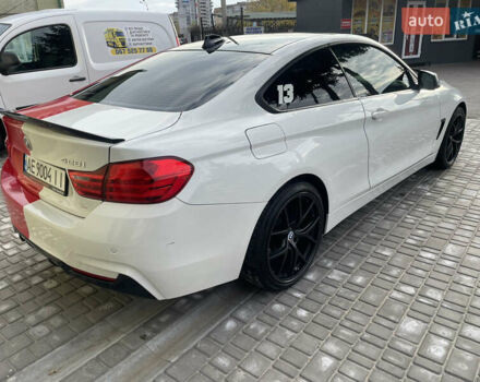 Білий БМВ 4 Серія, об'ємом двигуна 2 л та пробігом 216 тис. км за 15500 $, фото 24 на Automoto.ua