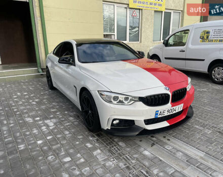 Білий БМВ 4 Серія, об'ємом двигуна 2 л та пробігом 216 тис. км за 15500 $, фото 8 на Automoto.ua