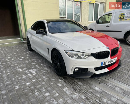 Білий БМВ 4 Серія, об'ємом двигуна 2 л та пробігом 216 тис. км за 15500 $, фото 6 на Automoto.ua