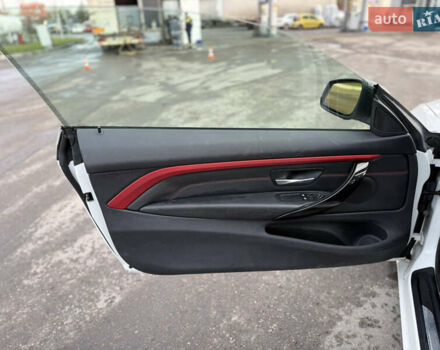 Білий БМВ 4 Серія, об'ємом двигуна 2 л та пробігом 246 тис. км за 8800 $, фото 13 на Automoto.ua