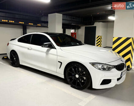 Білий БМВ 4 Серія, об'ємом двигуна 2 л та пробігом 120 тис. км за 18000 $, фото 14 на Automoto.ua
