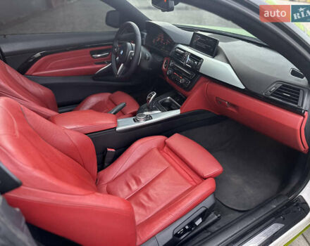 Білий БМВ 4 Серія, об'ємом двигуна 2.98 л та пробігом 128 тис. км за 18000 $, фото 19 на Automoto.ua