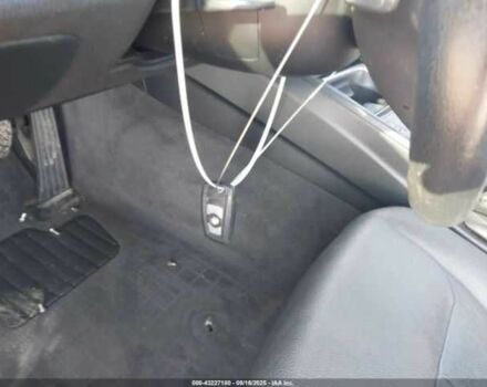 Белый БМВ 4 Серия, объемом двигателя 0 л и пробегом 114 тыс. км за 3200 $, фото 13 на Automoto.ua