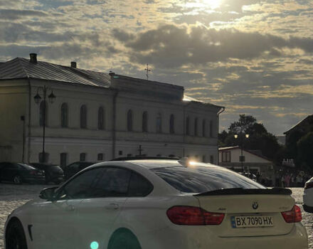 Белый БМВ 4 Серия, объемом двигателя 2 л и пробегом 170 тыс. км за 18000 $, фото 13 на Automoto.ua