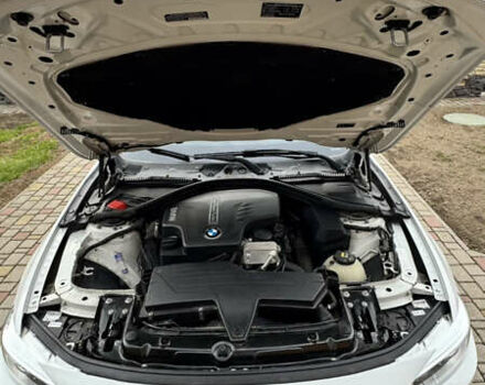 Белый БМВ 4 Серия, объемом двигателя 2 л и пробегом 180 тыс. км за 16500 $, фото 23 на Automoto.ua