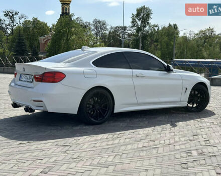 Белый БМВ 4 Серия, объемом двигателя 2 л и пробегом 121 тыс. км за 18600 $, фото 6 на Automoto.ua