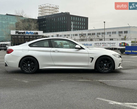 Белый БМВ 4 Серия, объемом двигателя 2 л и пробегом 141 тыс. км за 23000 $, фото 4 на Automoto.ua