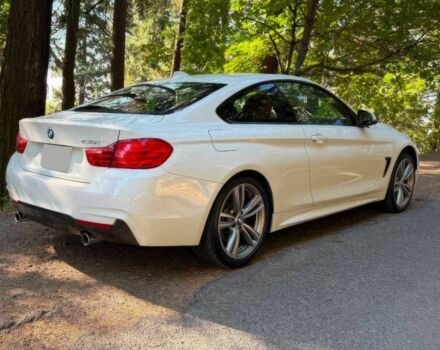 Белый БМВ 4 Серия, объемом двигателя 3 л и пробегом 76 тыс. км за 11000 $, фото 7 на Automoto.ua