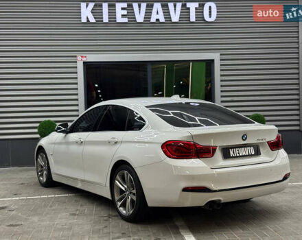 Белый БМВ 4 Серия, объемом двигателя 2 л и пробегом 136 тыс. км за 17500 $, фото 10 на Automoto.ua