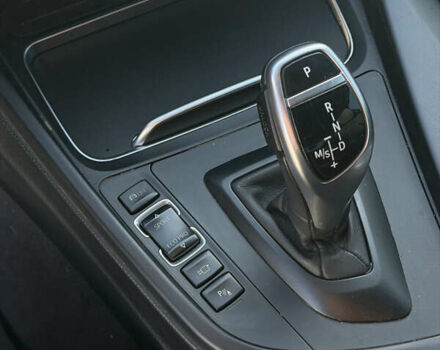 Белый БМВ 4 Серия, объемом двигателя 3 л и пробегом 141 тыс. км за 27400 $, фото 13 на Automoto.ua