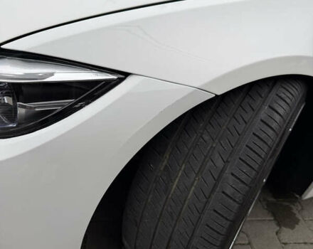 Білий БМВ 4 Серія, об'ємом двигуна 2 л та пробігом 200 тис. км за 19999 $, фото 27 на Automoto.ua