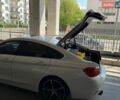 Белый БМВ 4 Серия, объемом двигателя 2 л и пробегом 113 тыс. км за 20000 $, фото 56 на Automoto.ua