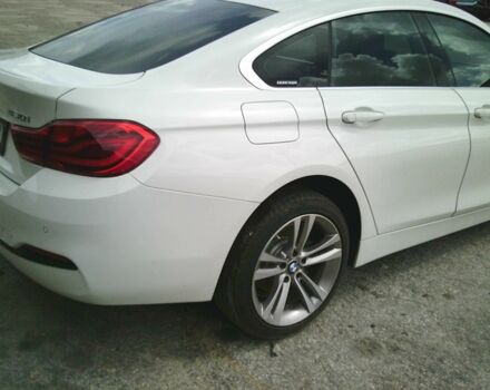Белый БМВ 4 Серия, объемом двигателя 2 л и пробегом 207 тыс. км за 15000 $, фото 2 на Automoto.ua