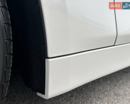 Білий БМВ 4 Серія, об'ємом двигуна 2 л та пробігом 87 тис. км за 21400 $, фото 99 на Automoto.ua