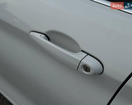 Белый БМВ 4 Серия, объемом двигателя 2 л и пробегом 83 тыс. км за 19500 $, фото 7 на Automoto.ua