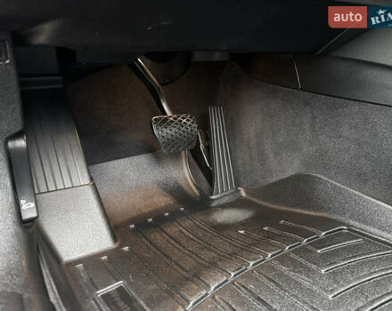 Білий БМВ 4 Серія, об'ємом двигуна 2 л та пробігом 87 тис. км за 21400 $, фото 52 на Automoto.ua