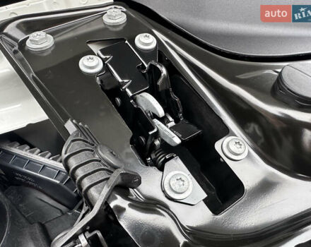 Белый БМВ 4 Серия, объемом двигателя 2 л и пробегом 88 тыс. км за 21000 $, фото 83 на Automoto.ua