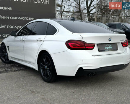 Белый БМВ 4 Серия, объемом двигателя 2 л и пробегом 83 тыс. км за 19500 $, фото 5 на Automoto.ua