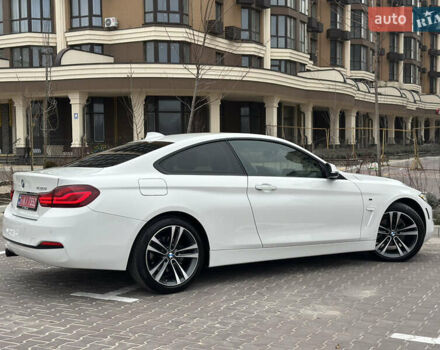 Білий БМВ 4 Серія, об'ємом двигуна 2 л та пробігом 87 тис. км за 21400 $, фото 21 на Automoto.ua