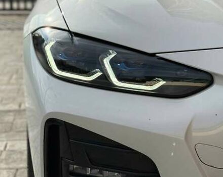 Белый БМВ 4 Серия, объемом двигателя 2 л и пробегом 67 тыс. км за 50000 $, фото 4 на Automoto.ua