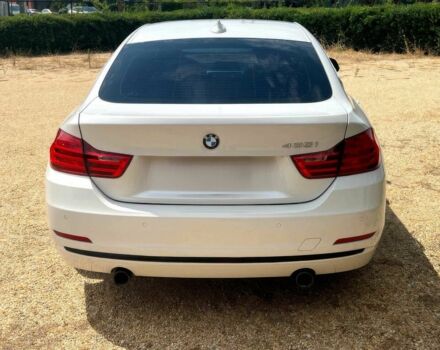 Белый БМВ 4 Серия, объемом двигателя 3 л и пробегом 80 тыс. км за 6000 $, фото 5 на Automoto.ua