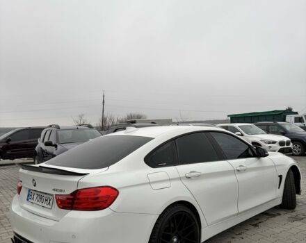 Белый БМВ 4 Серия, объемом двигателя 2 л и пробегом 181 тыс. км за 17000 $, фото 4 на Automoto.ua