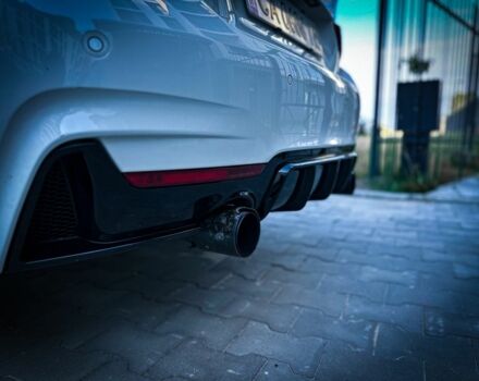 Белый БМВ 4 Серия, объемом двигателя 2 л и пробегом 155 тыс. км за 18499 $, фото 8 на Automoto.ua