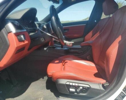 Белый БМВ 4 Серия, объемом двигателя 2 л и пробегом 80 тыс. км за 4000 $, фото 6 на Automoto.ua