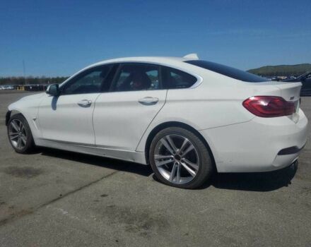 Белый БМВ 4 Серия, объемом двигателя 2 л и пробегом 80 тыс. км за 4000 $, фото 1 на Automoto.ua