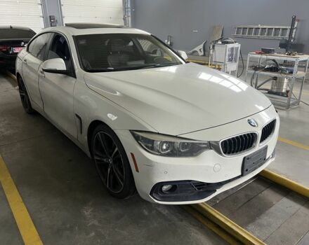 Белый БМВ 4 Серия, объемом двигателя 2 л и пробегом 200 тыс. км за 12000 $, фото 1 на Automoto.ua