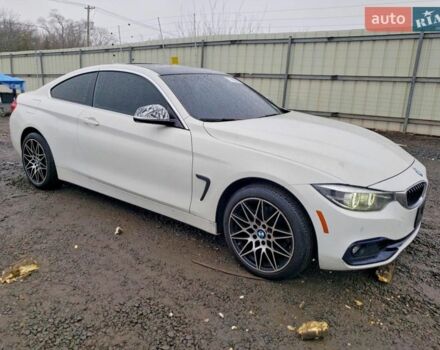 Белый БМВ 4 Серия, объемом двигателя 0 л и пробегом 89 тыс. км за 3500 $, фото 1 на Automoto.ua