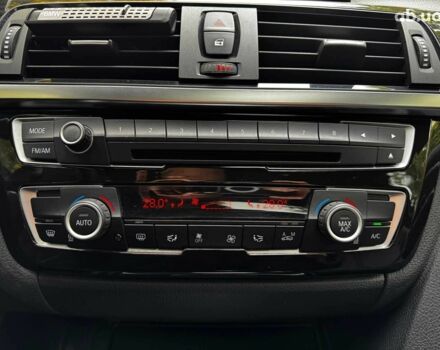 Черный БМВ 4 Серия, объемом двигателя 2 л и пробегом 91 тыс. км за 15590 $, фото 19 на Automoto.ua