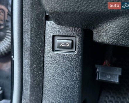 Черный БМВ 4 Серия, объемом двигателя 2 л и пробегом 187 тыс. км за 18999 $, фото 8 на Automoto.ua