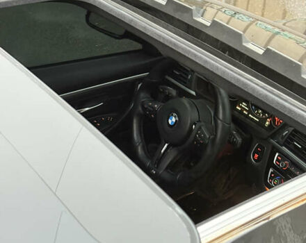 Чорний БМВ 4 Серія, об'ємом двигуна 2 л та пробігом 86 тис. км за 22500 $, фото 17 на Automoto.ua