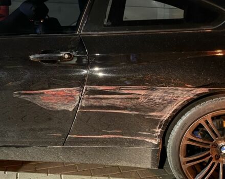 Чорний БМВ 4 Серія, об'ємом двигуна 2 л та пробігом 137 тис. км за 20000 $, фото 6 на Automoto.ua