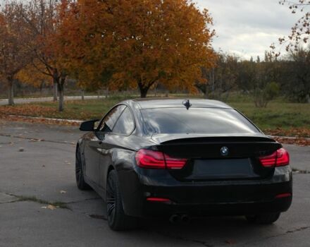 Чорний БМВ 4 Серія, об'ємом двигуна 2 л та пробігом 137 тис. км за 20000 $, фото 2 на Automoto.ua