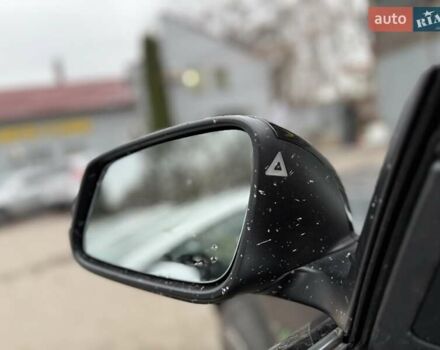 Чорний БМВ 4 Серія, об'ємом двигуна 2 л та пробігом 88 тис. км за 15750 $, фото 27 на Automoto.ua