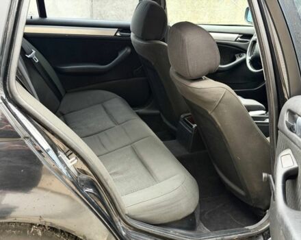 Чорний БМВ 4 Серія, об'ємом двигуна 2 л та пробігом 230 тис. км за 2650 $, фото 7 на Automoto.ua