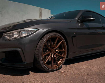 Серый БМВ 4 Серия, объемом двигателя 3 л и пробегом 315 тыс. км за 22500 $, фото 3 на Automoto.ua