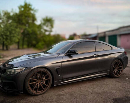 Серый БМВ 4 Серия, объемом двигателя 3 л и пробегом 315 тыс. км за 22500 $, фото 1 на Automoto.ua