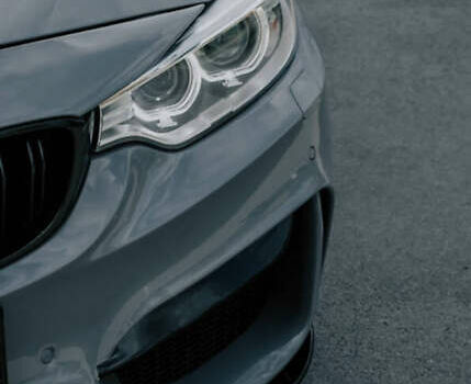 Серый БМВ 4 Серия, объемом двигателя 2.98 л и пробегом 175 тыс. км за 21000 $, фото 6 на Automoto.ua