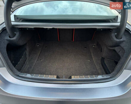 Серый БМВ 4 Серия, объемом двигателя 2 л и пробегом 220 тыс. км за 14300 $, фото 5 на Automoto.ua