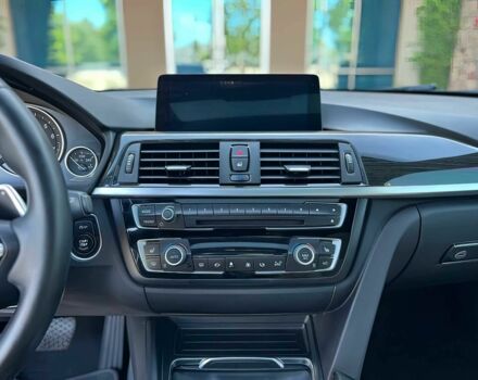 Серый БМВ 4 Серия, объемом двигателя 2 л и пробегом 65 тыс. км за 12000 $, фото 8 на Automoto.ua